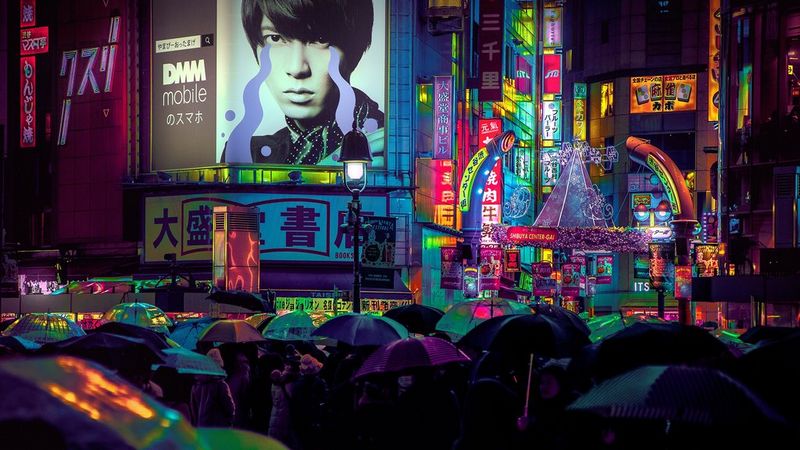 Tokyo at night with the Canon EOS 5D Mark IV