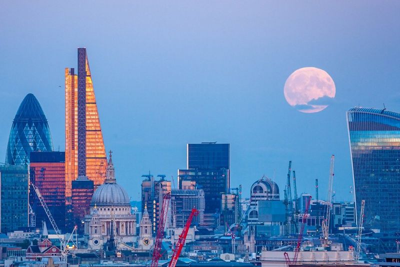 8 tips for standout Moon photography