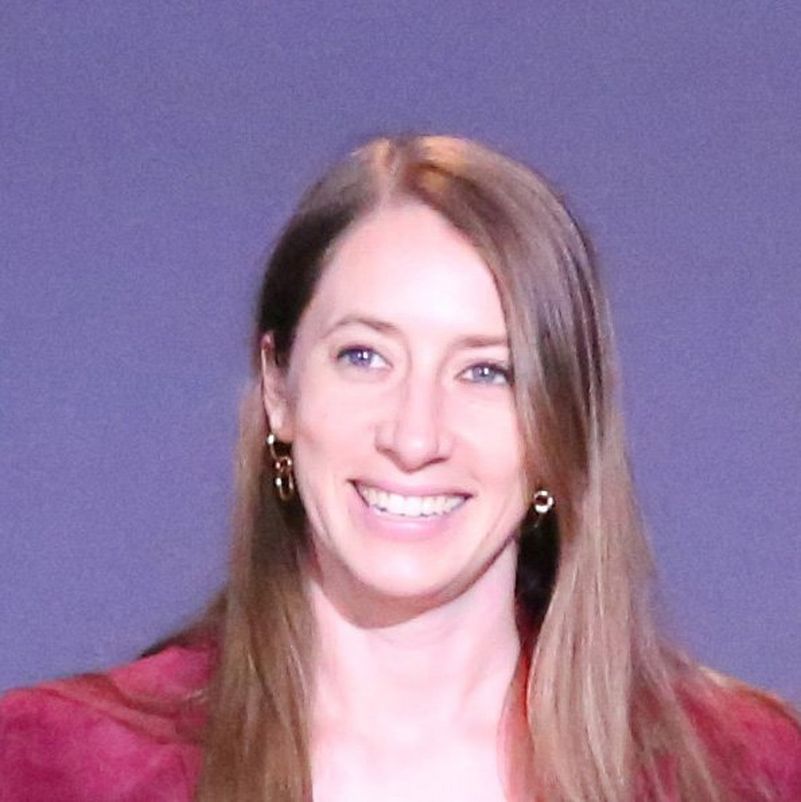 Обладательница гранта Canon для женщин-фотожурналистов 2018 года Лора Мортон. Фотография Дидье Камо.