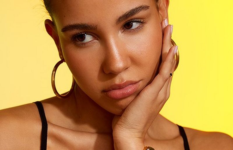 Laura Knipsael on shooting fashion sustainably