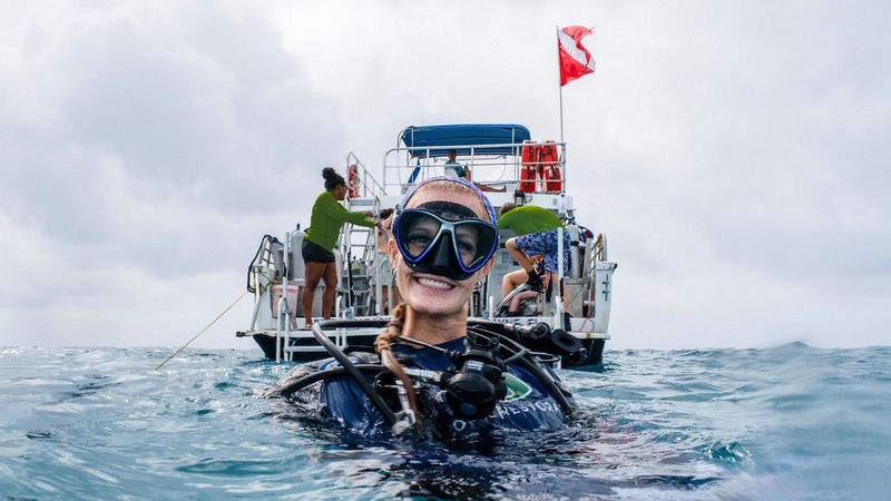 
      “Best fishes, Devon” Meet the Canon Fellow who opens hearts to coral reefs
    