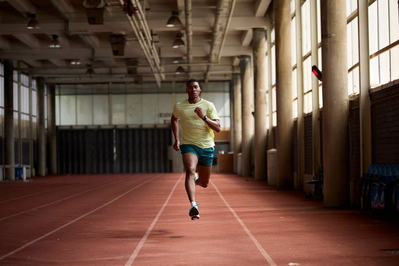Photographing athletics with the Canon zoom lens
