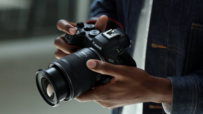 RF 16-28mm F2.8 IS STM
