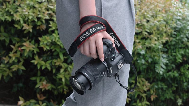 Canon RF 28-70mm F2.8 IS STM Lens - Canon Türkiye