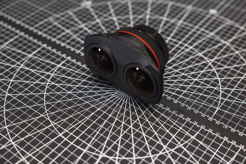 RF 5.2 mm F2.8L DUAL FISHEYE