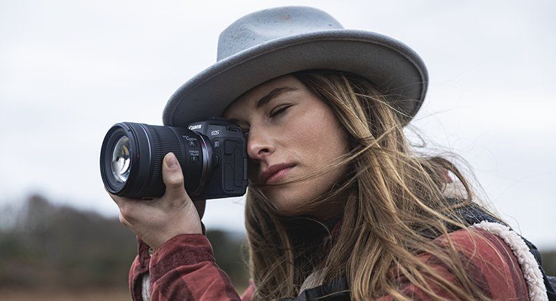 RF24-105mm F4-7.1 IS STM Lifestyle