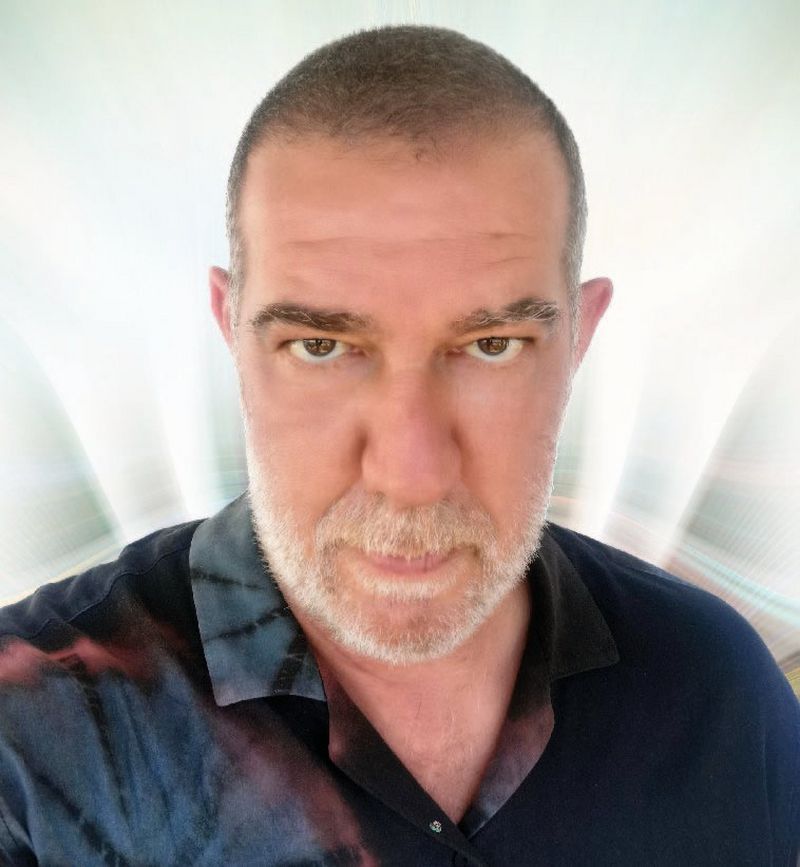 Ricardo Dias
<br />
<br />
Consultor e Professor 
<br />
<br />
(criação de conteúdo de Fotografia e multimedia, workflow e gestão de cor)