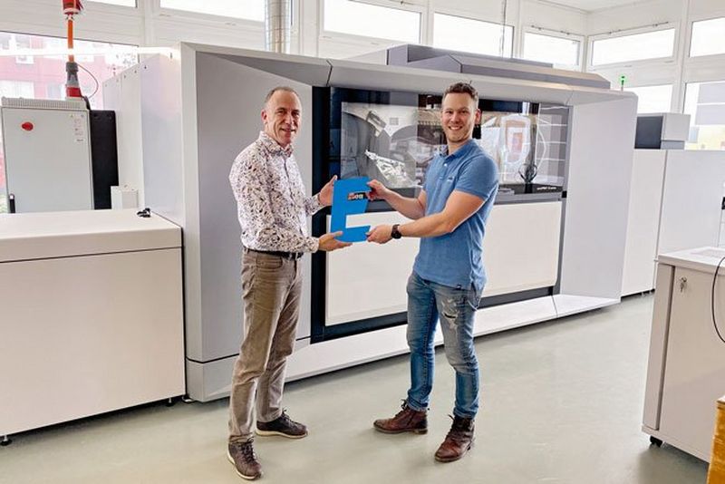 Roman Nussbaumer (rechts), Inhaber, Printmedien Ennetsee AG