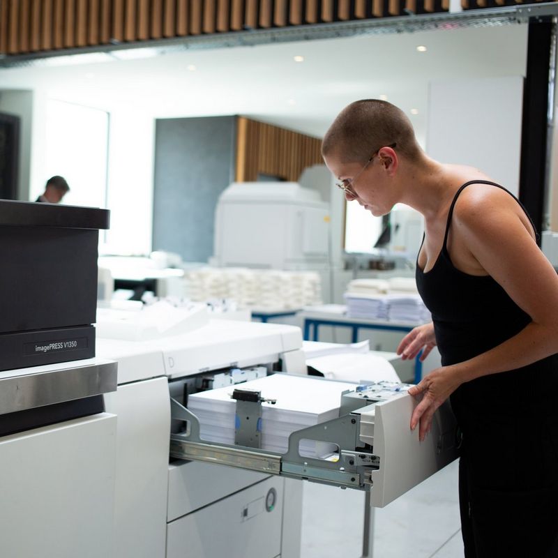 Università di Mons: portare la stampa in-house per ridurre i costi