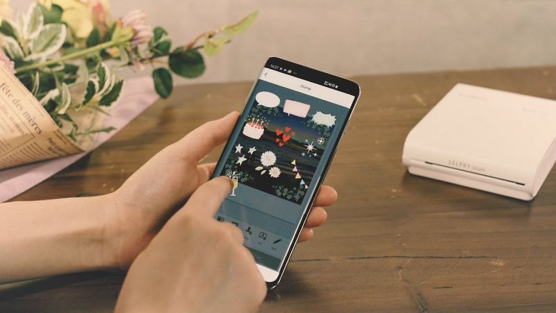 Connect to the SELPHY Photo Layout app