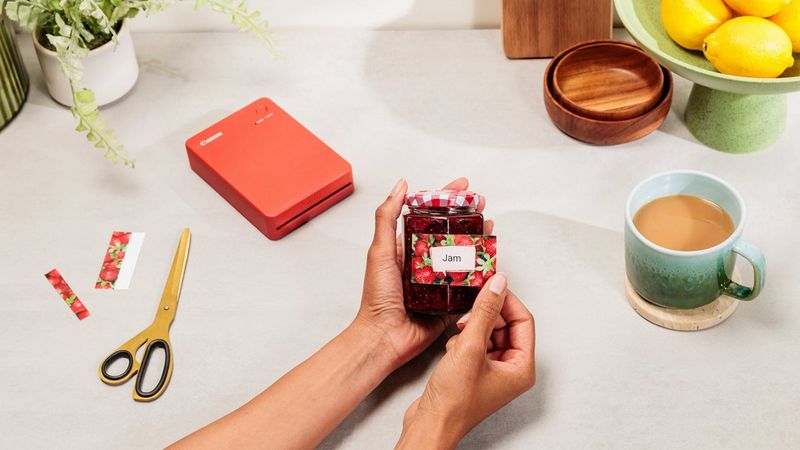 Create instant stickers