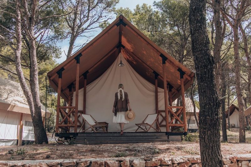 Ajda Sitar - Prvič na glampingu