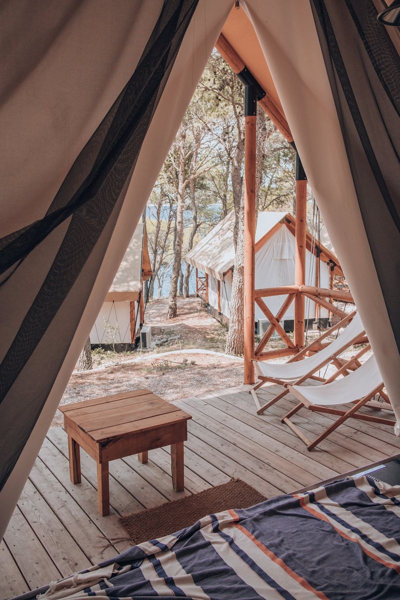 Ajda Sitar - Prvič na glampingu