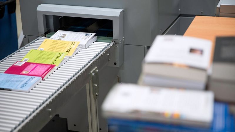 Майбутнє видавничої справи: впровадження «розумних» книг і динамічне видавництво