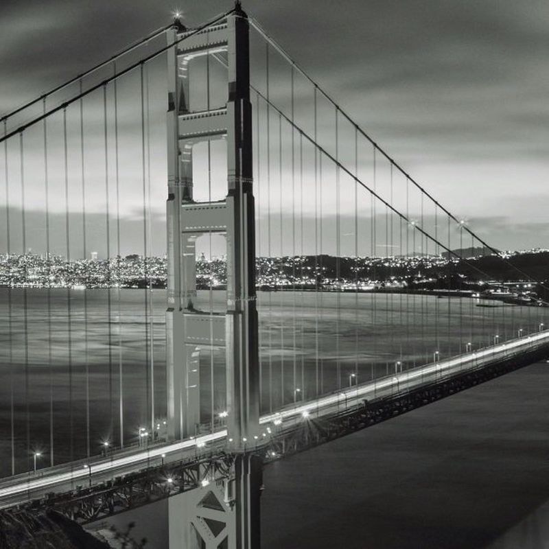 Gallery quality printing with no ink switching