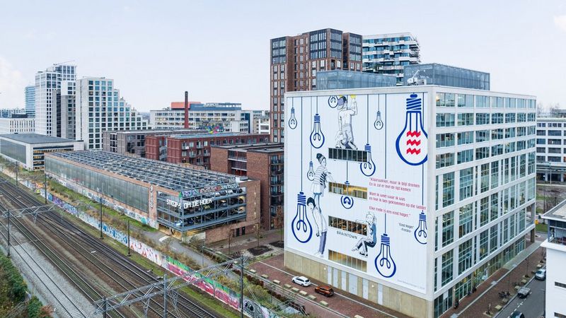 Video case study of Canon's Colorado printer in use at The Sticker Company