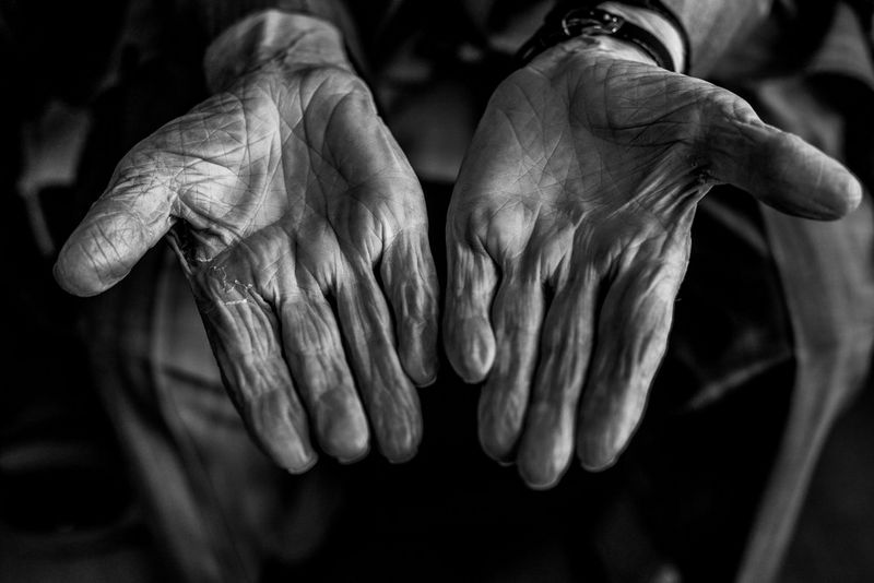 ‘Tomorrow Will Be Better’ by Humberto Tan photograph showing no VI impairment simulation