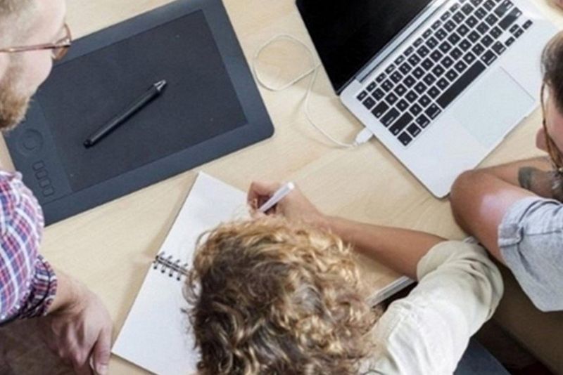 Work professional using Therefore a document management solution