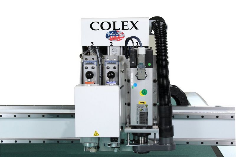 Tête d'outil triple interchangeable