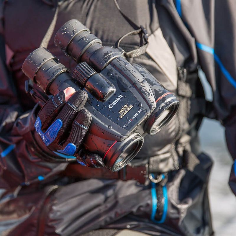 waterproof 10x42L IS WP