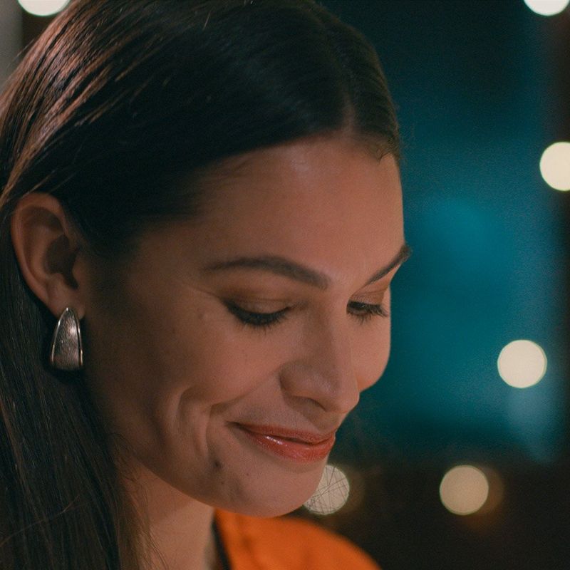 Unified warm colour tone