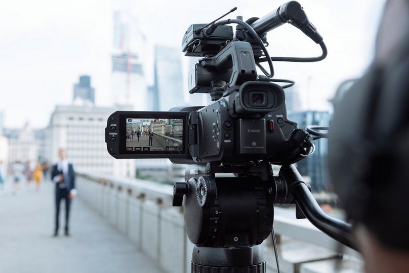 XF-AVC and MP4 for flexible recording