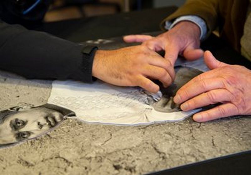 Feel the news: bringing photojournalism to the visually impaired