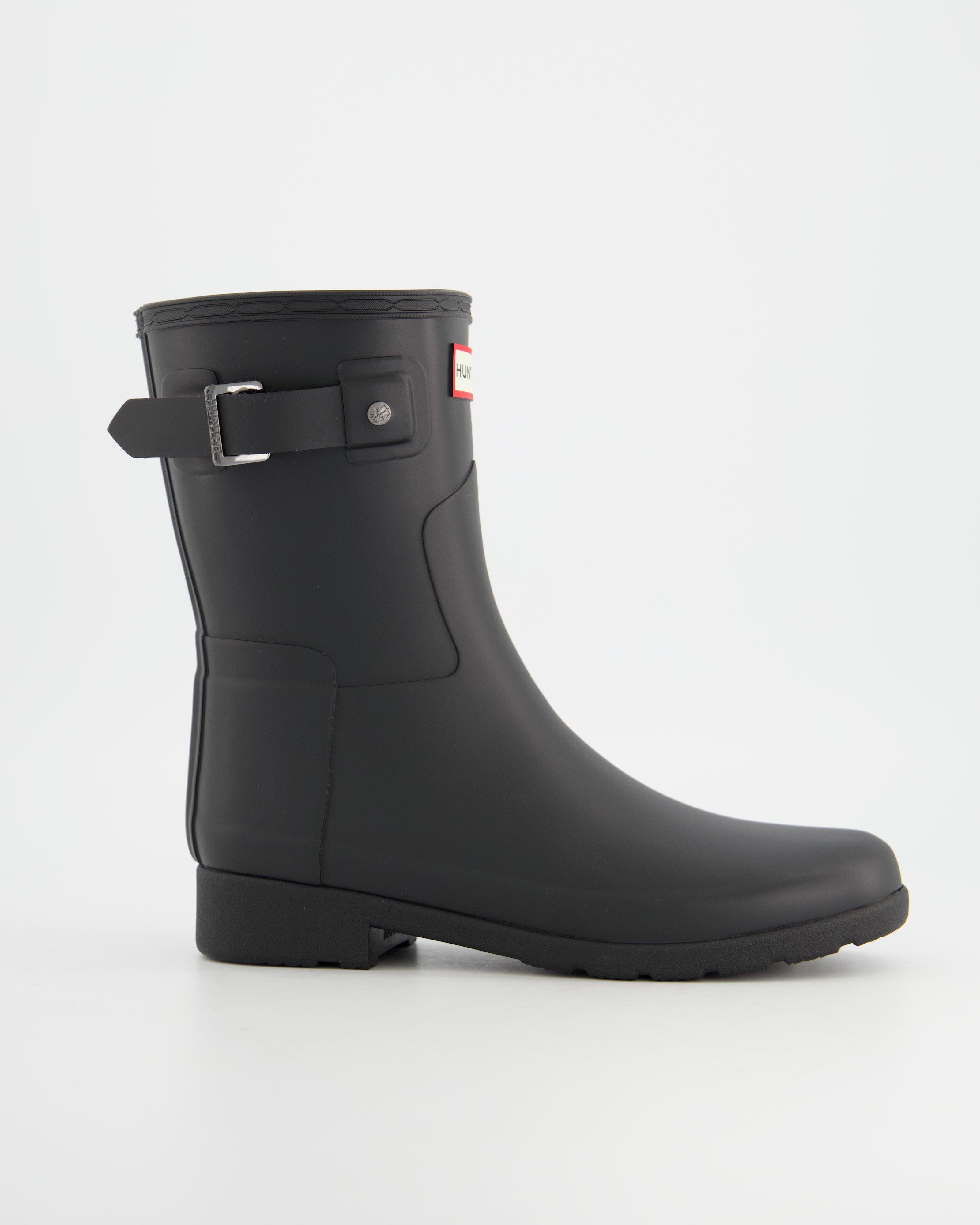 Hunter Refined Short Boot -  black