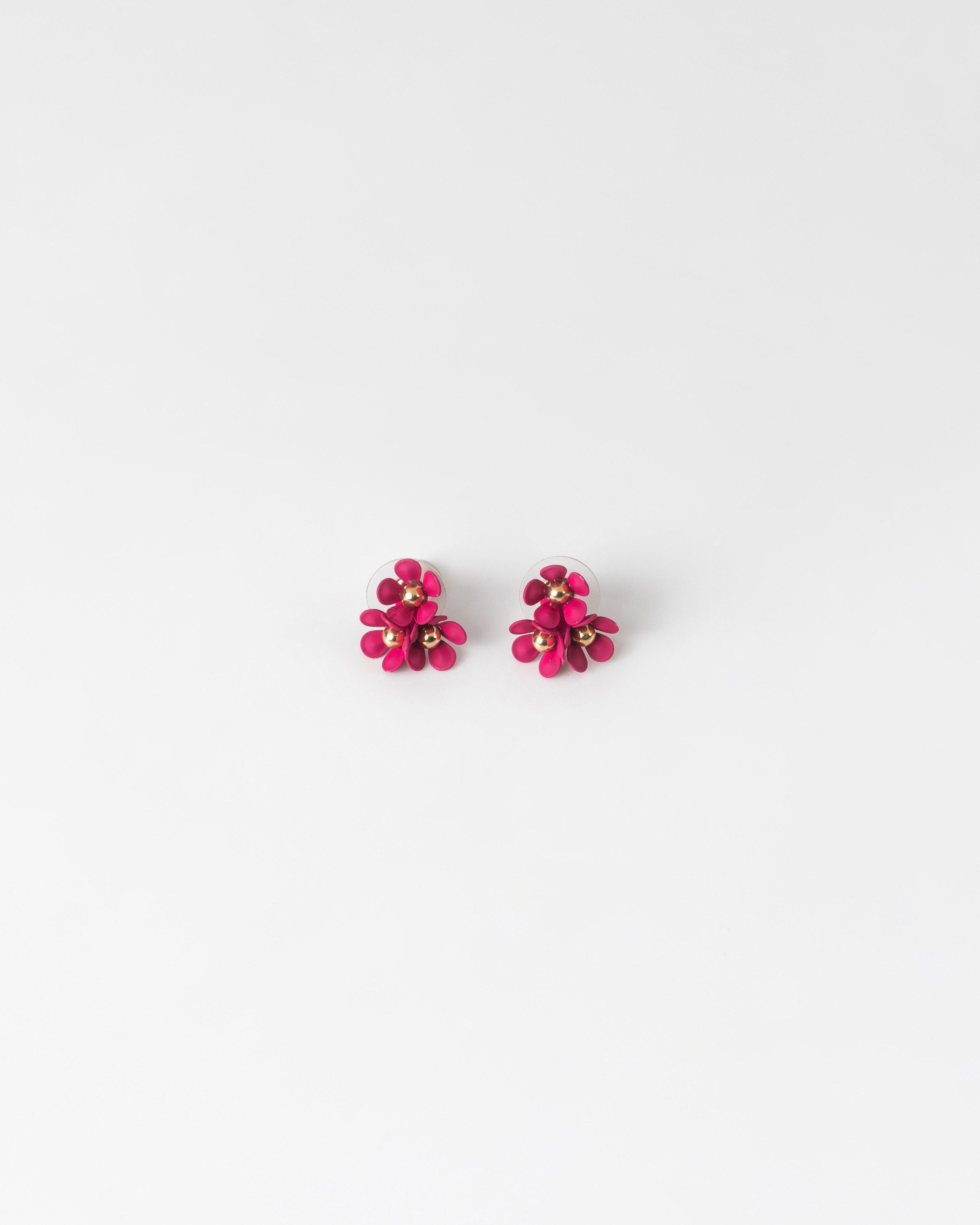 Trio Cluster Flower Stud -  berry