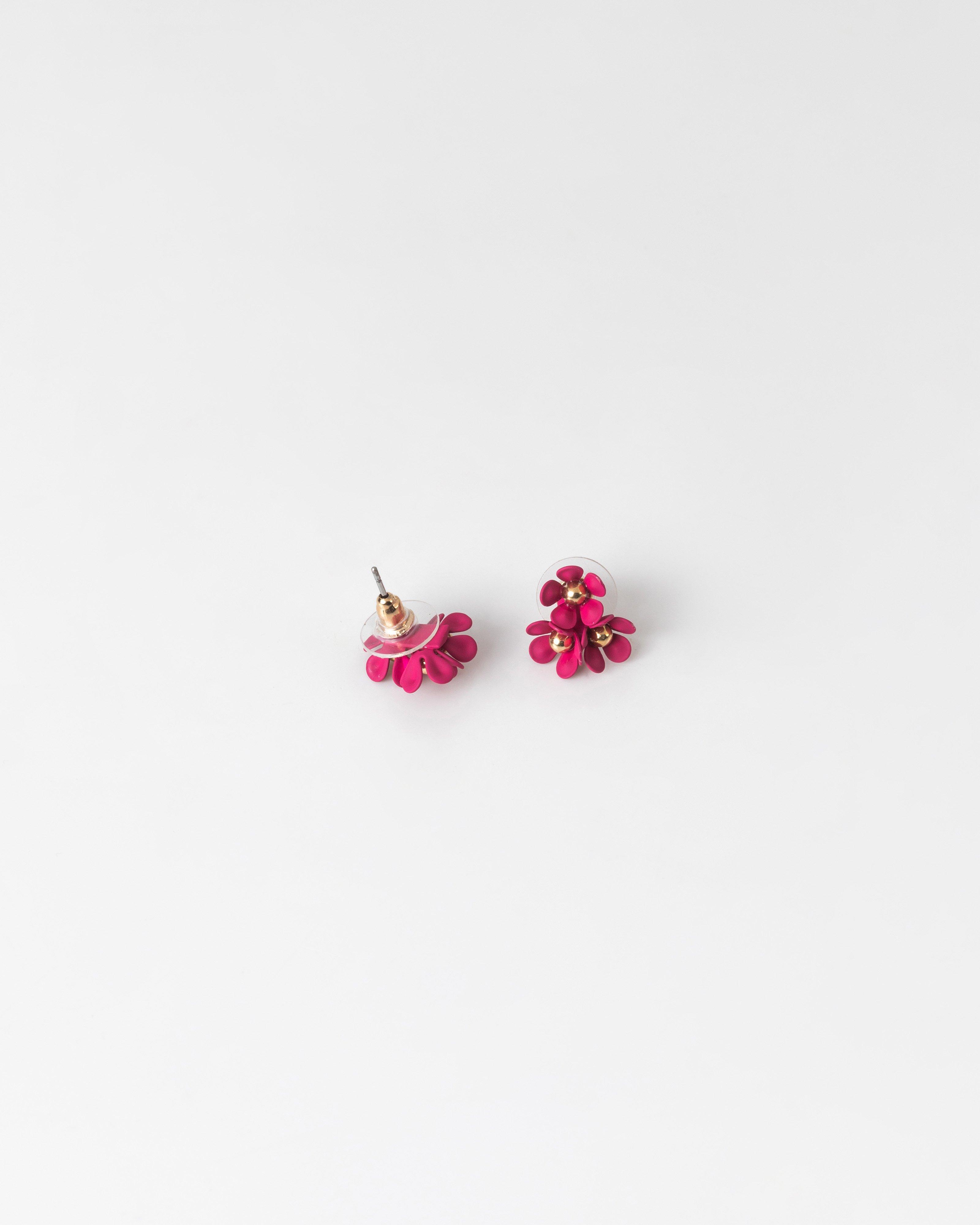 Trio Cluster Flower Stud -  berry