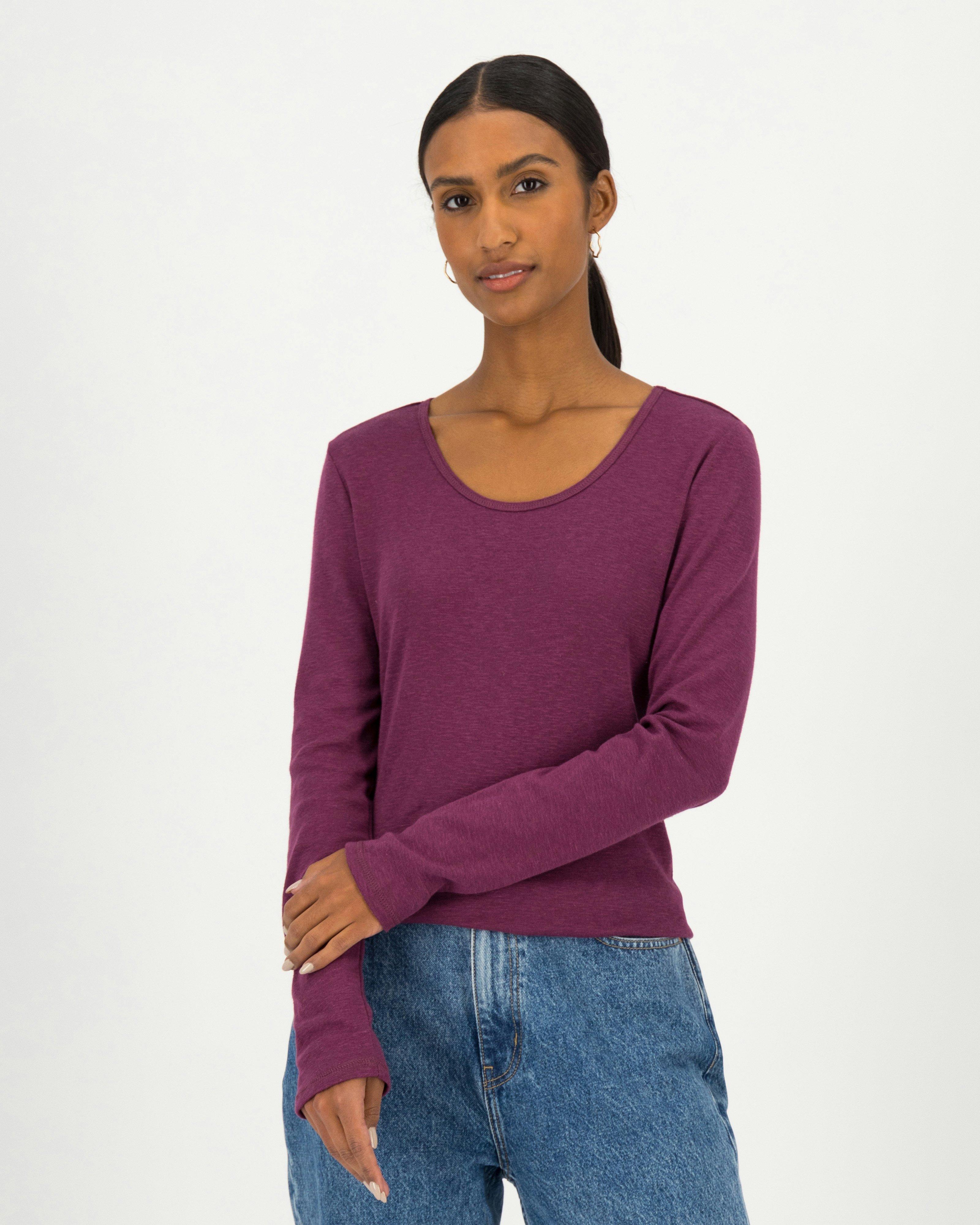 Sofia Basic T-Shirt -  plum