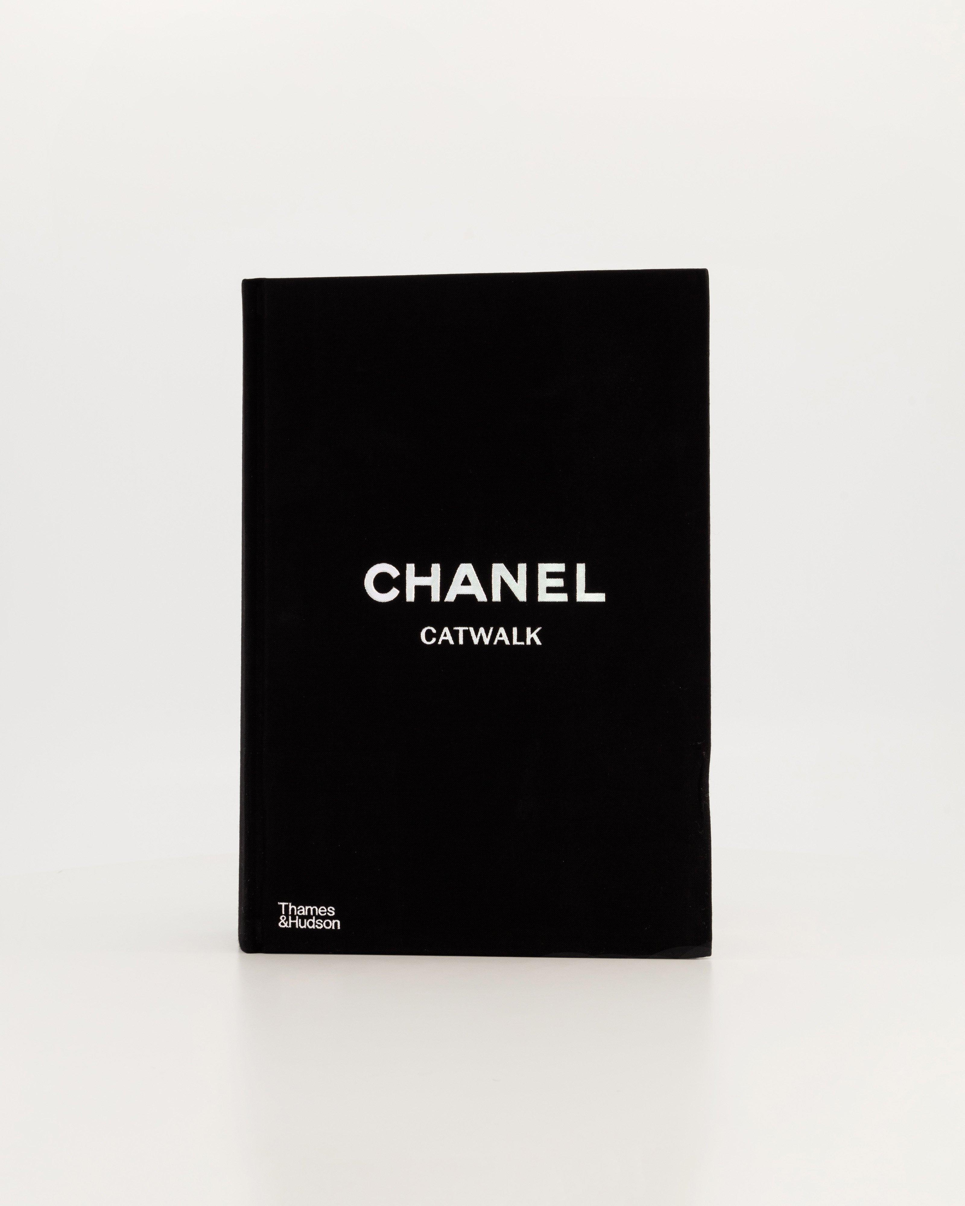 Chanel Catwalk: The Complete Collections -  assorted