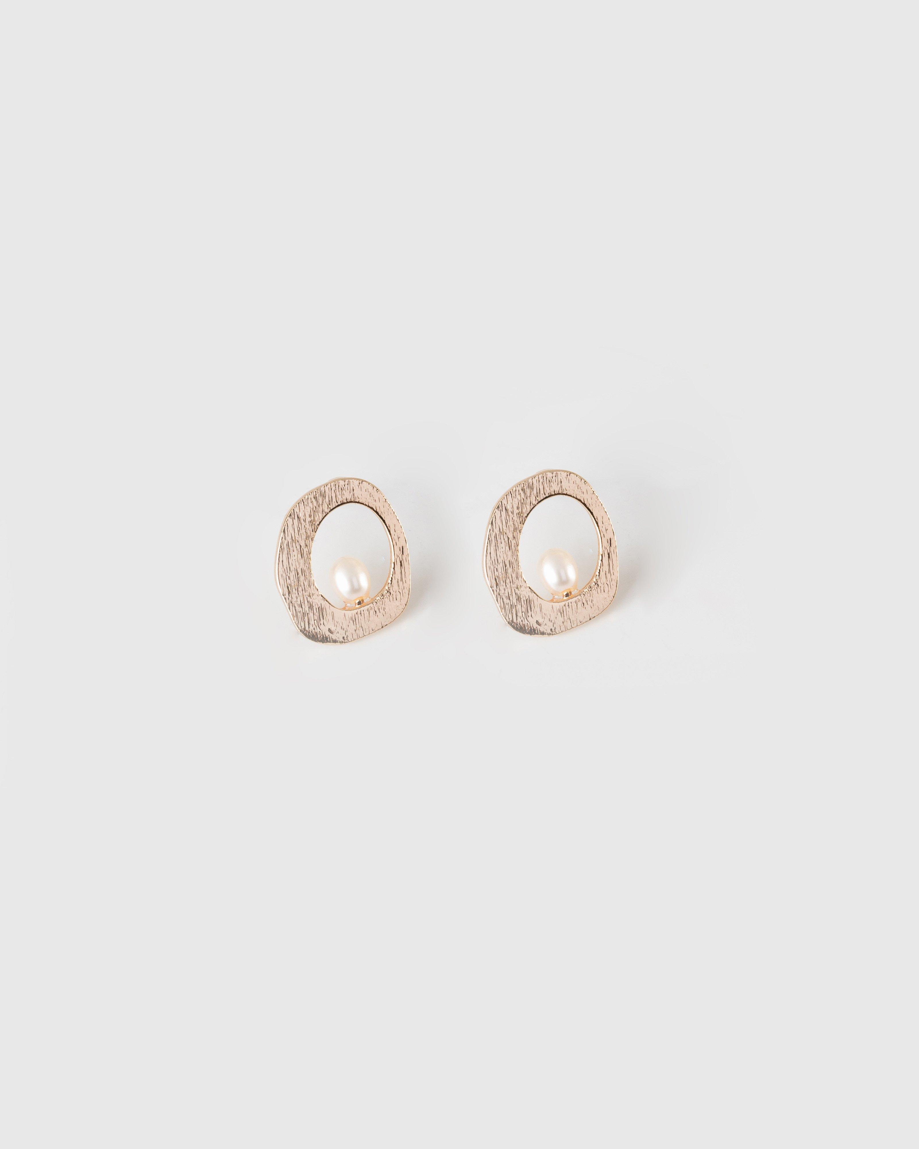 Freshwater Pearl Organic Circle Stud Earrings -  gold-cream