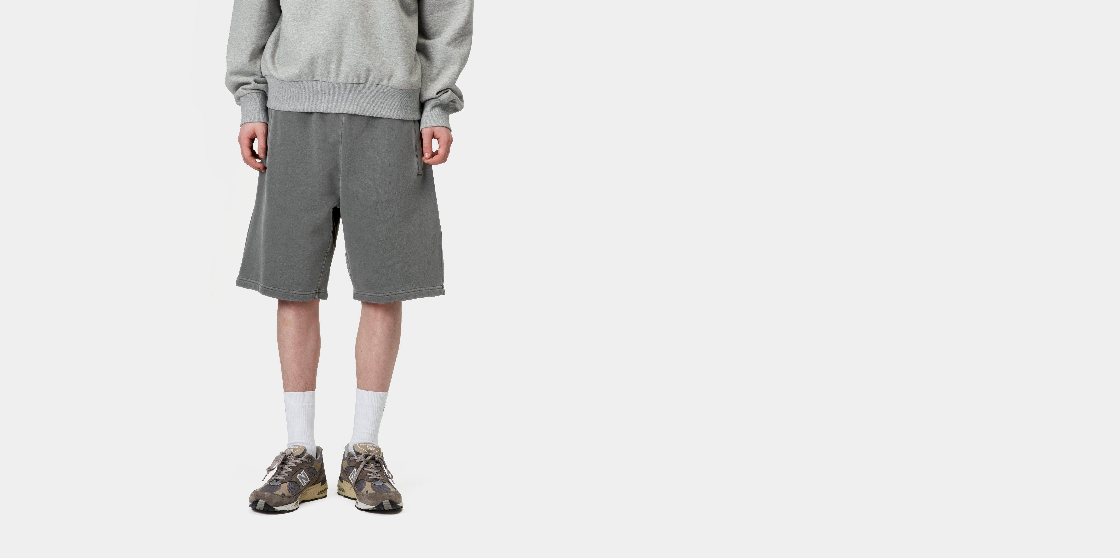 Carhartt WIP Nelson Sweat Short in Black