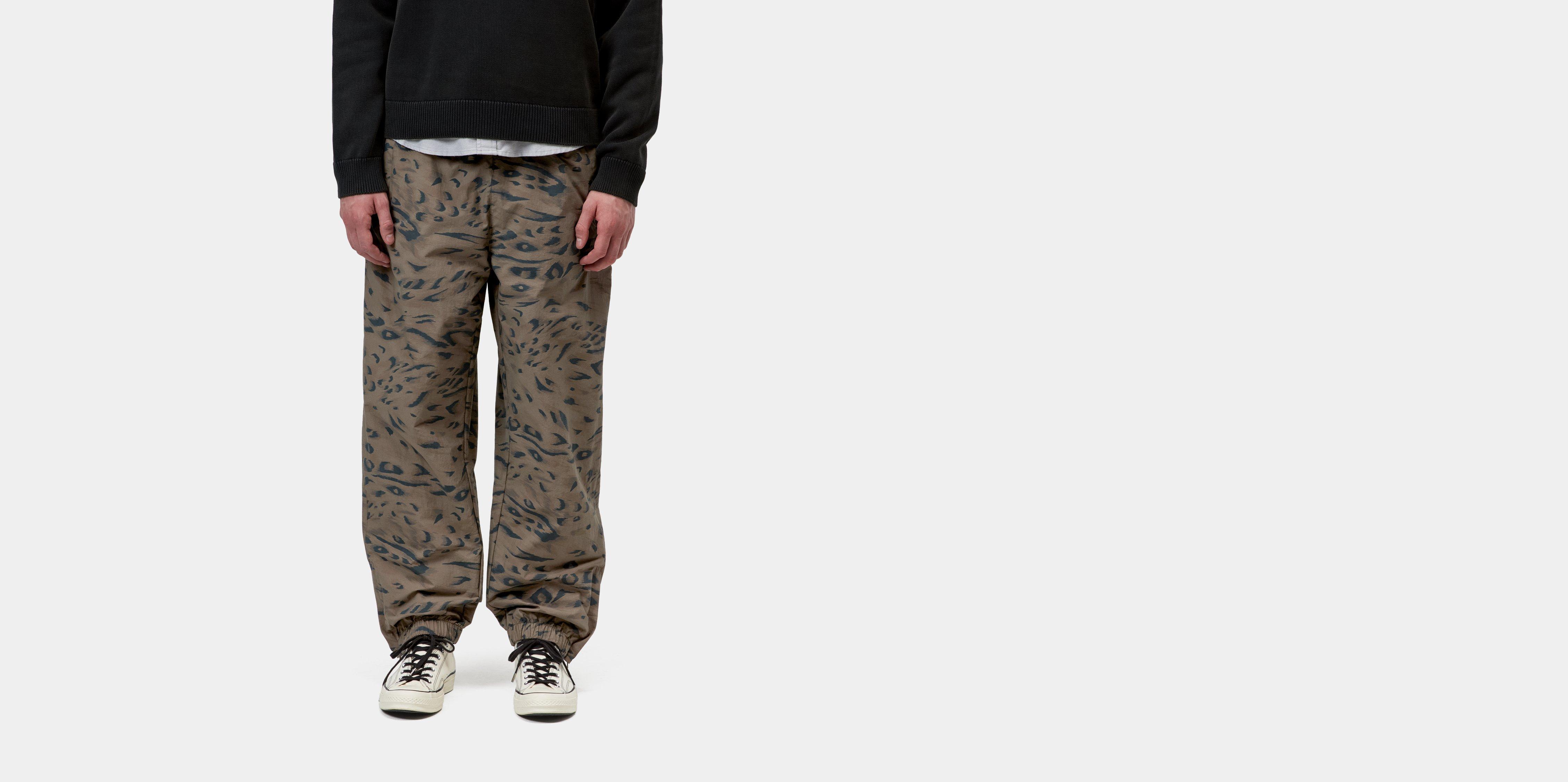 Carhartt WIP Travon Pant Duck Feather Print, Cypress / Black | green | XS | Men