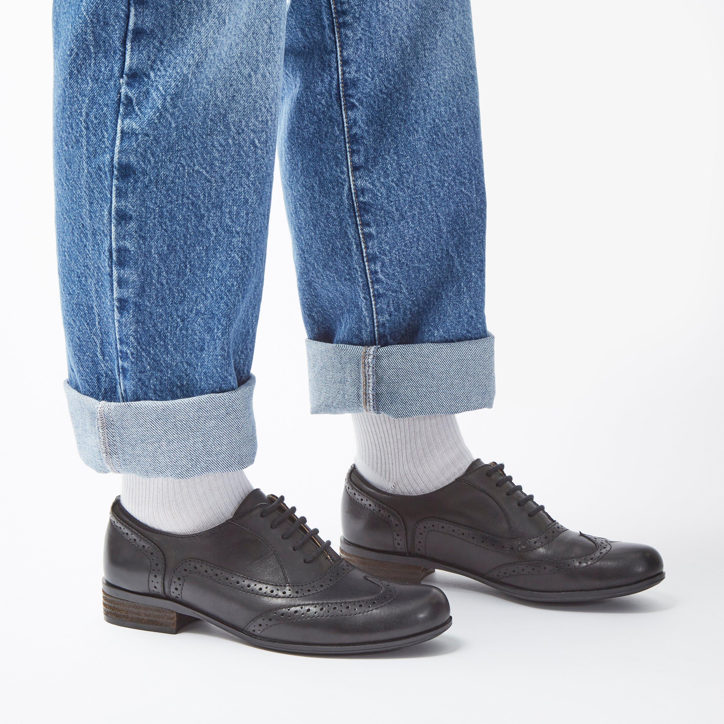 Hamble Oak — Black