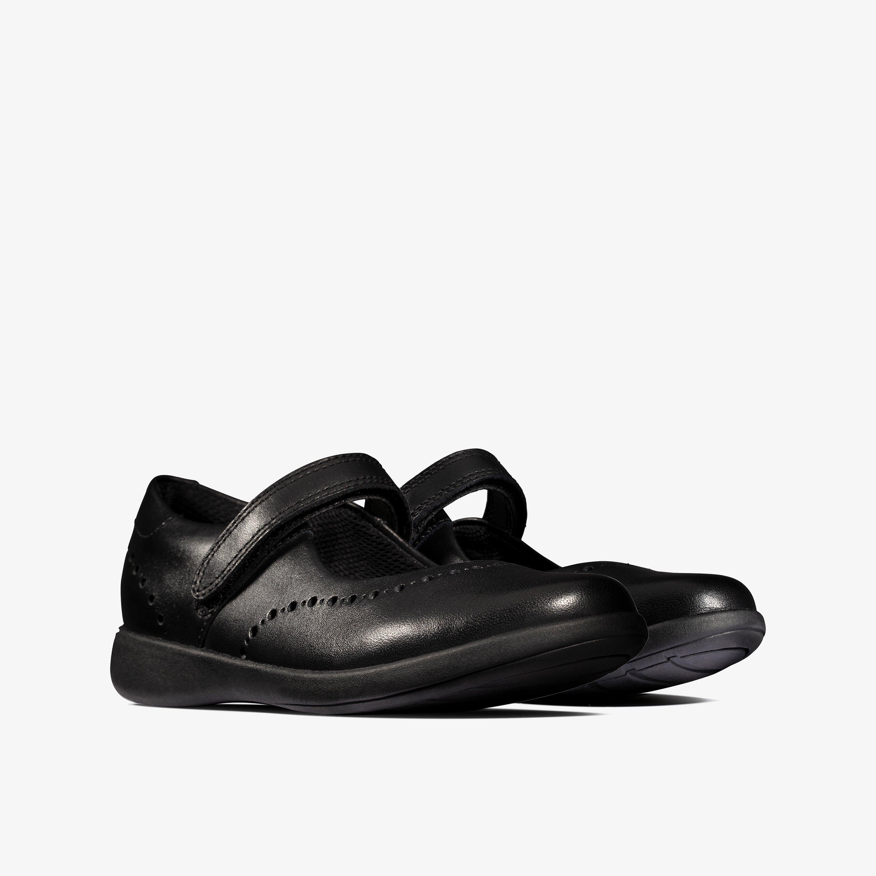 Clarks Etch Mist O. Girls Velcro Shoe Black Patent - Store