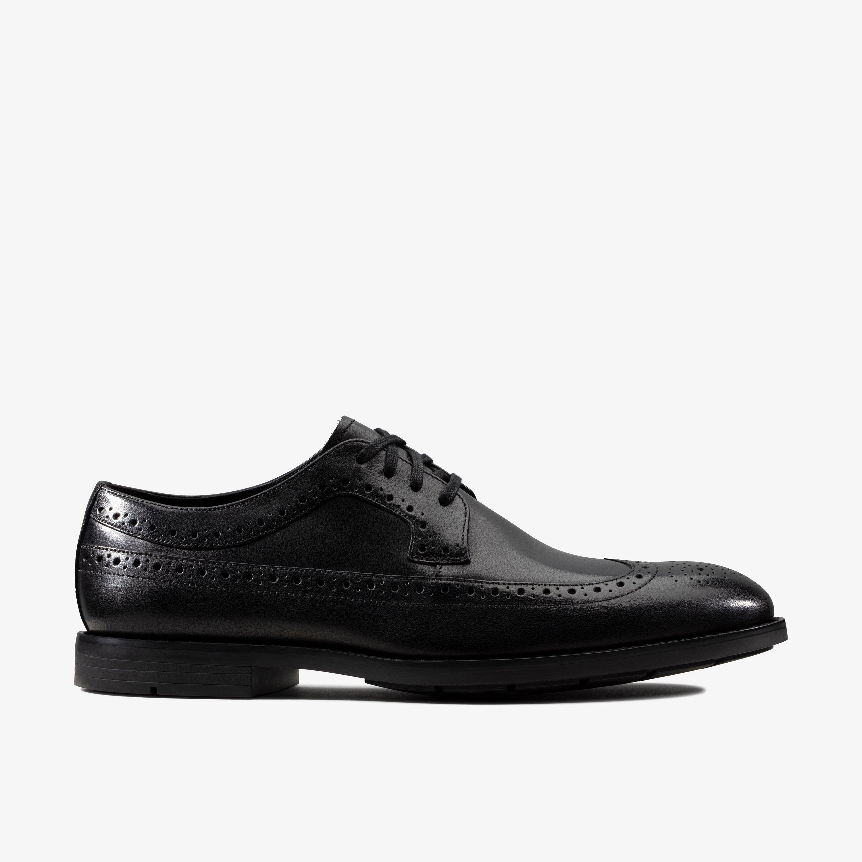 Clarks black shoes sale best sale