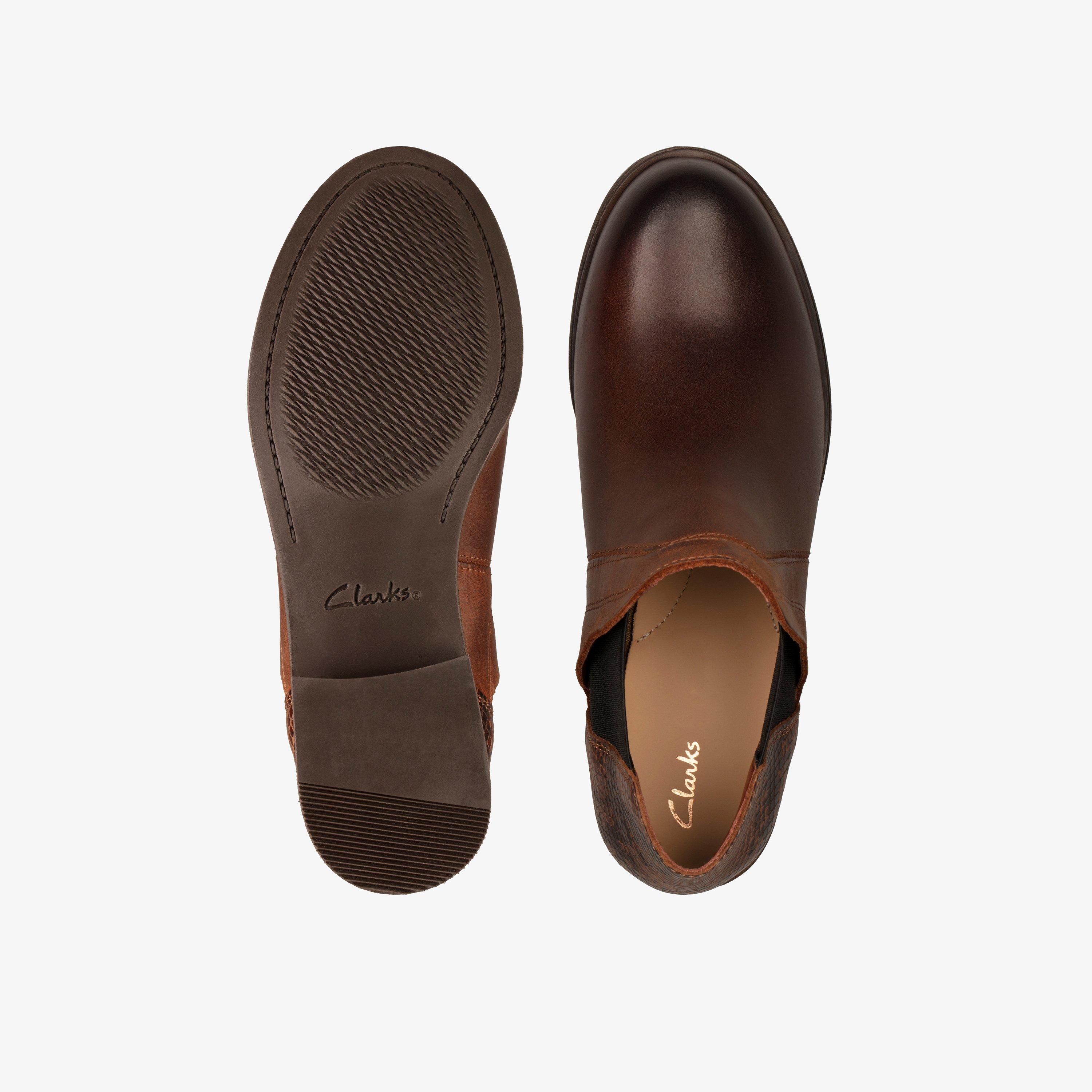 clarks demi beat chelsea boot