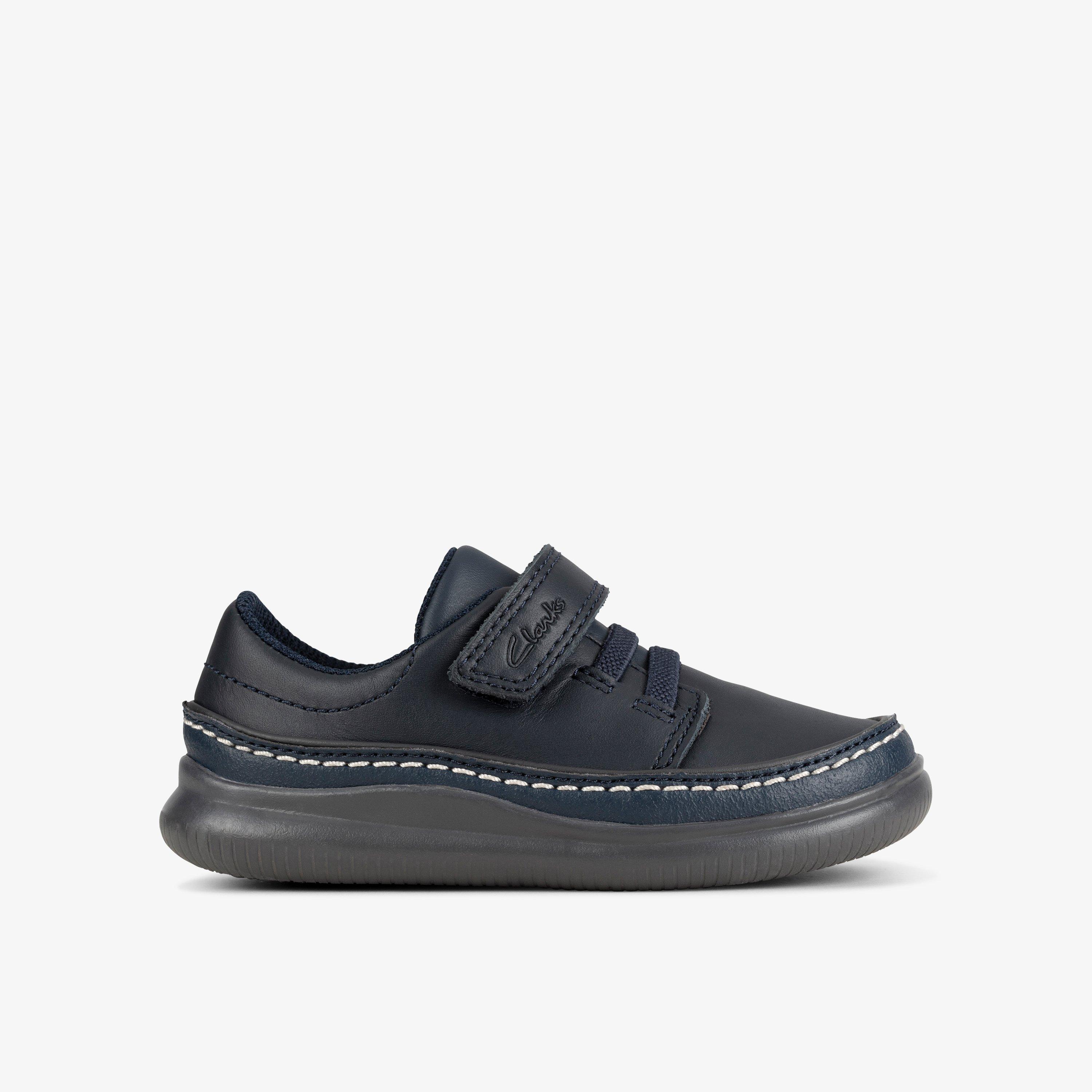 Discount Wide Fit Shoes | Clarks Outlet