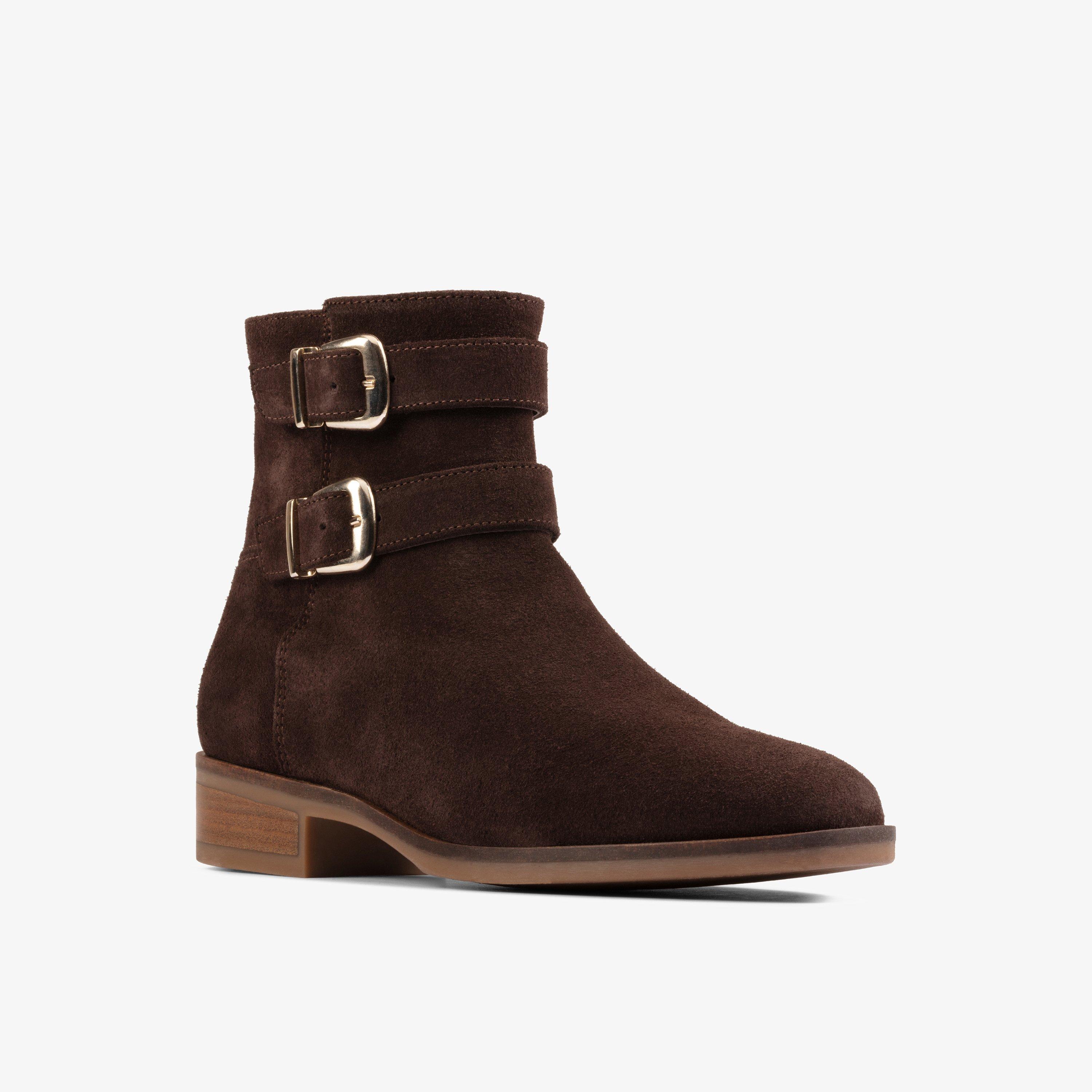 clarks boots outlet