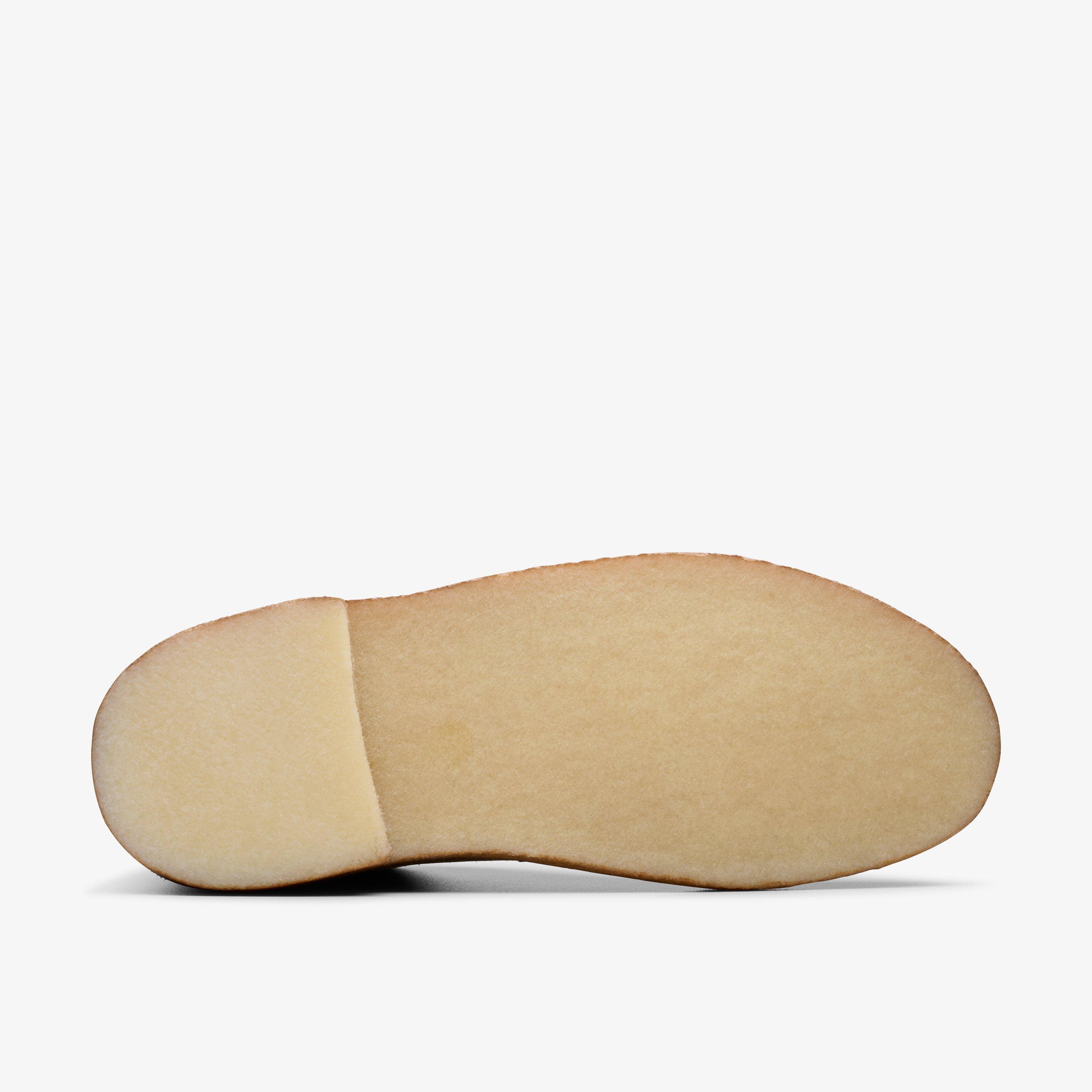 clarks desert boot cola