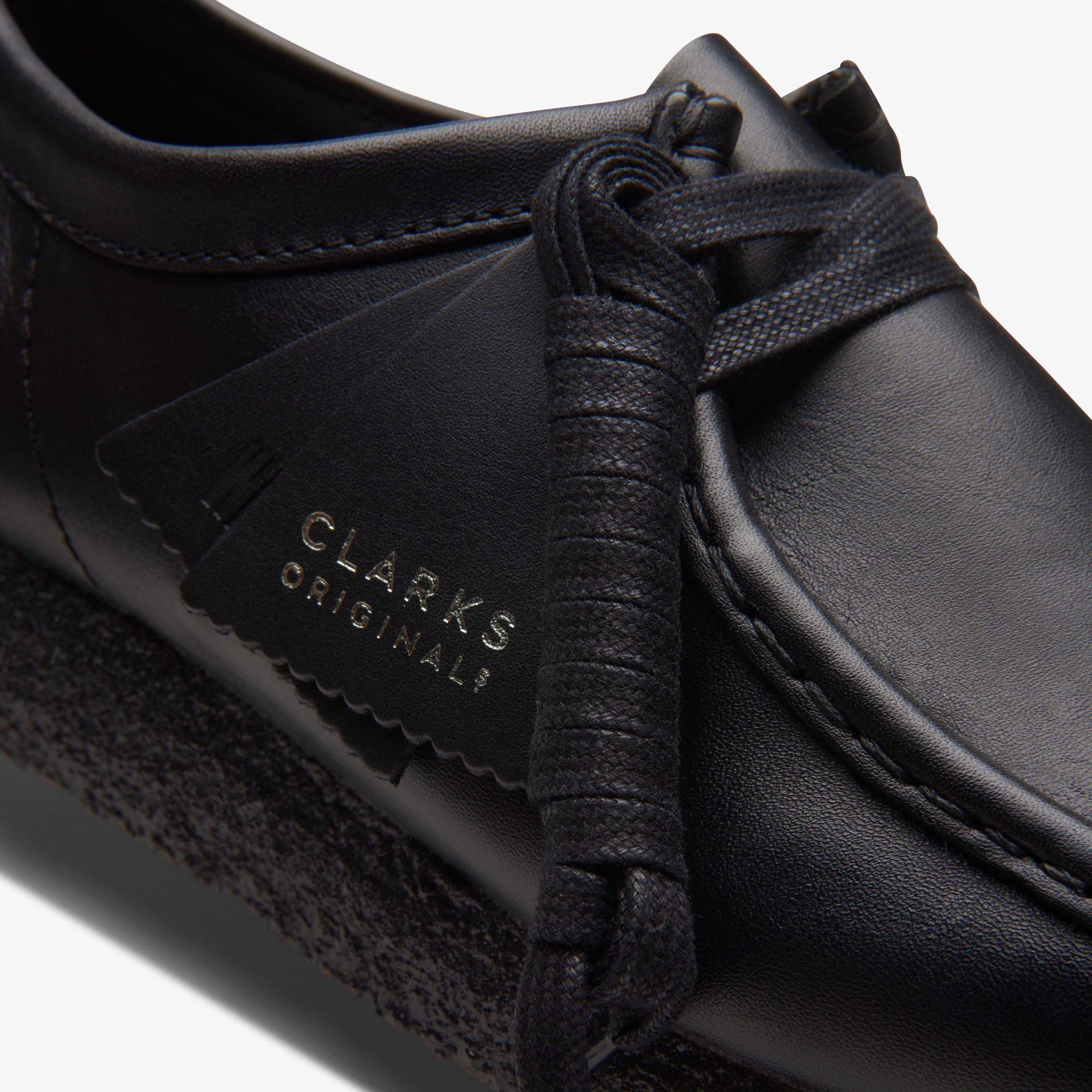 MENS Wallabee Black Leather Shoes Clarks US