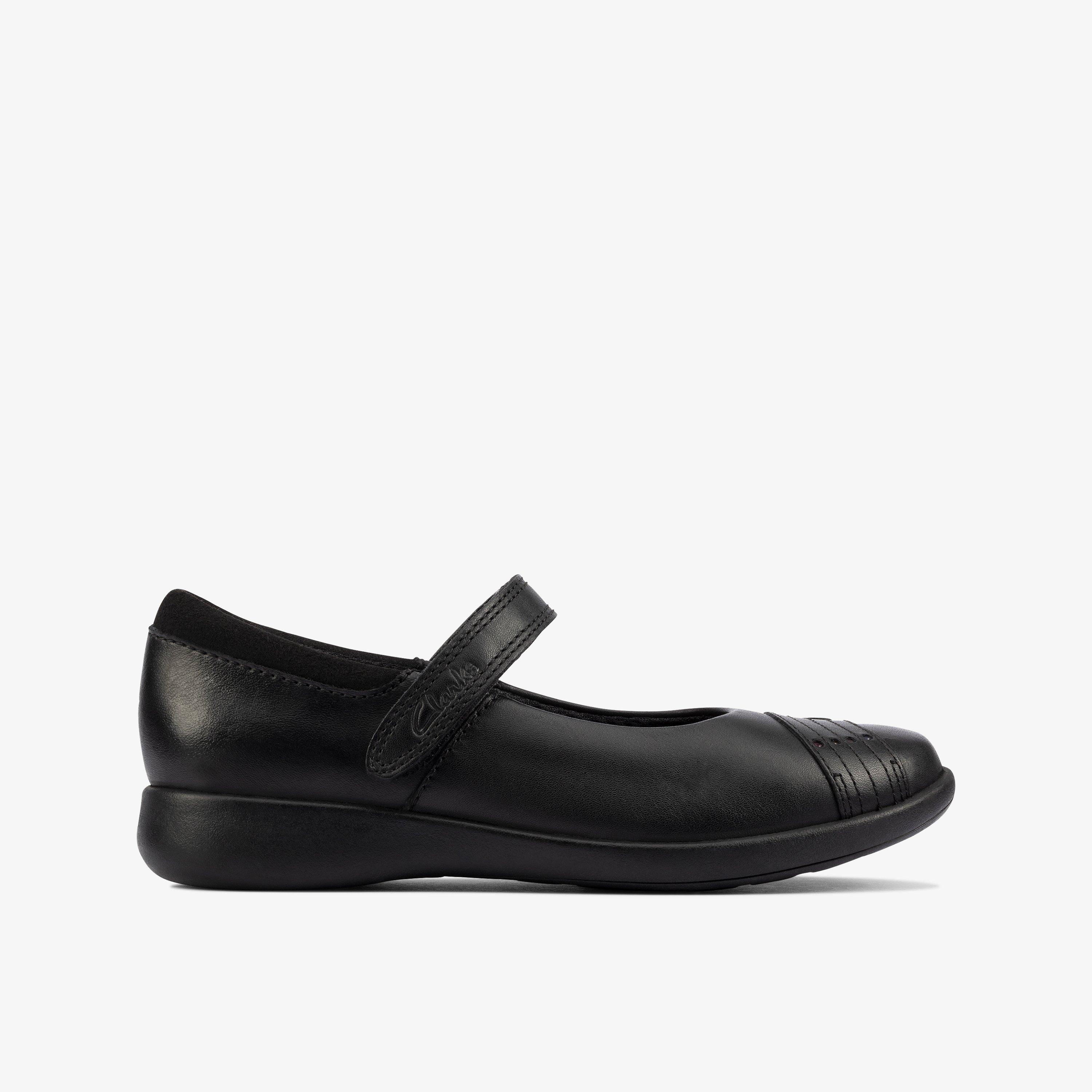 GIRLS Etch Beam Kid Black Leather Bar Shoes | Clarks IE