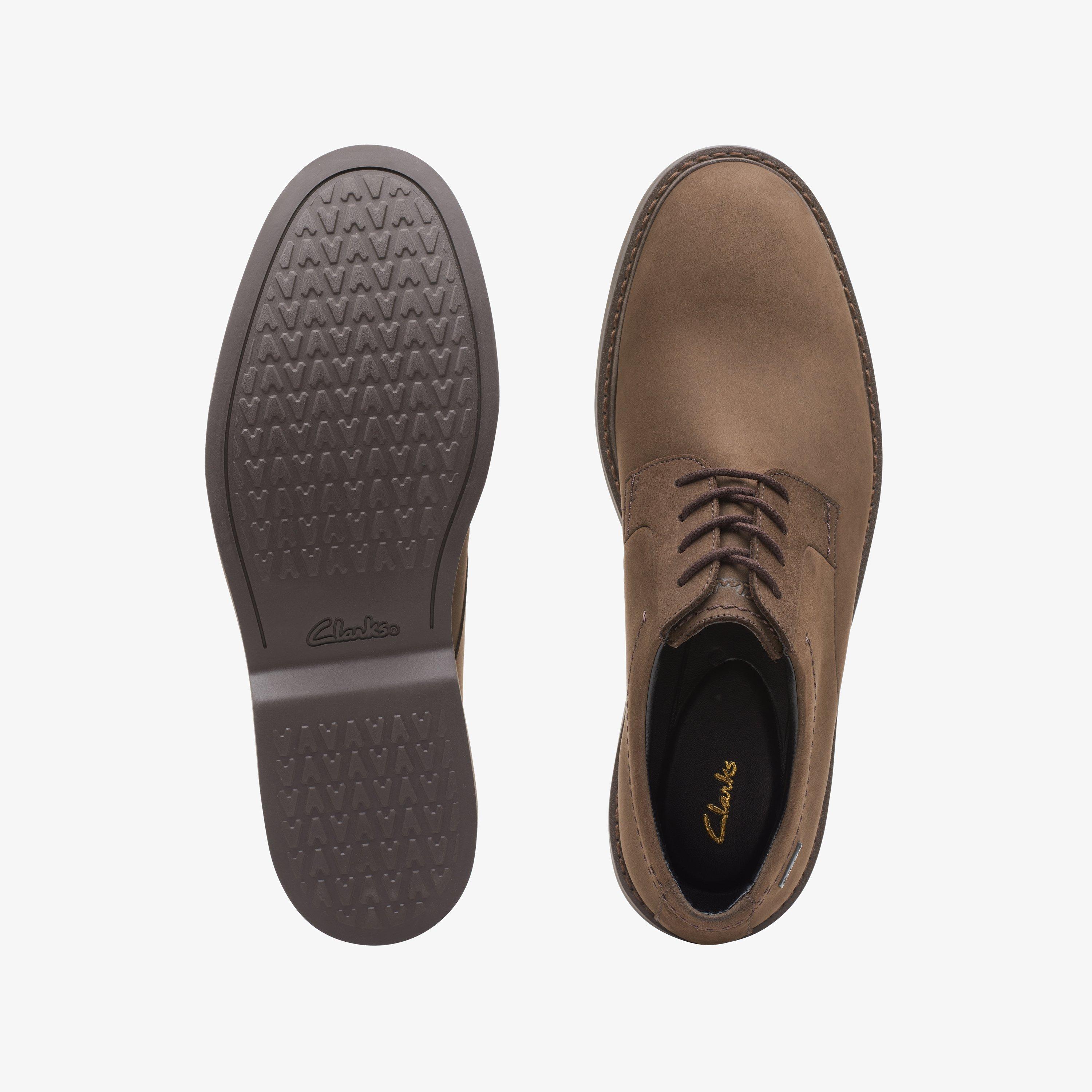 Mens Atticus LT Lo GORETEX Dark Brown Nubuck Derby Shoes Clarks