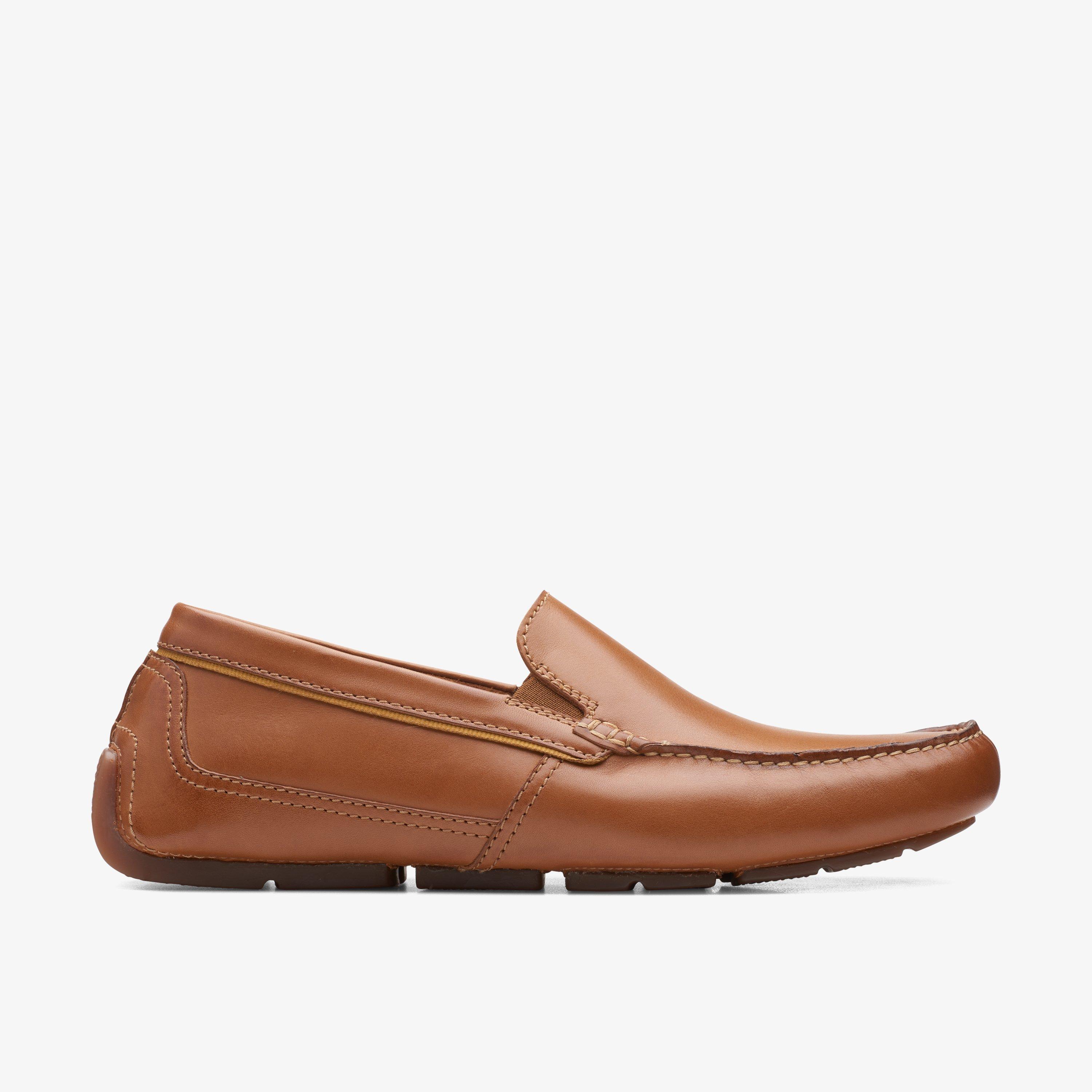 Clarks tan hot sale leather shoes