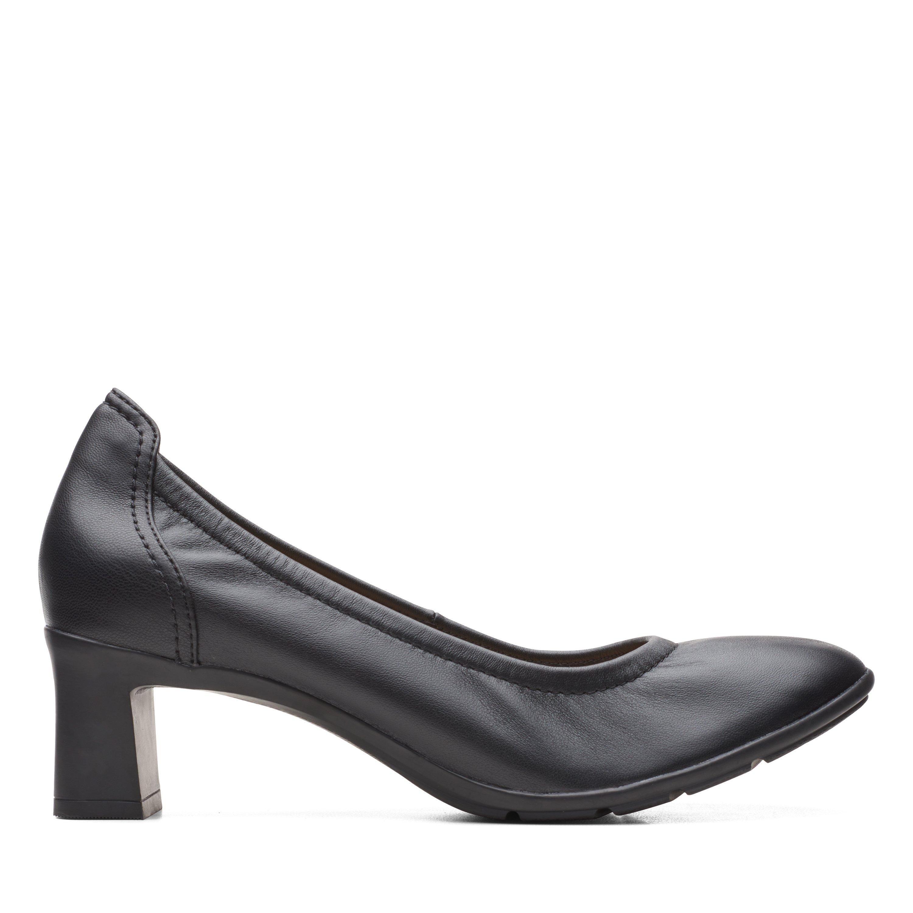 Clarks Damen Pumps 'Neiley Pearl' – Klassische Blocker Mit Leder-Obermaterial & OrthoLite-Fußbett