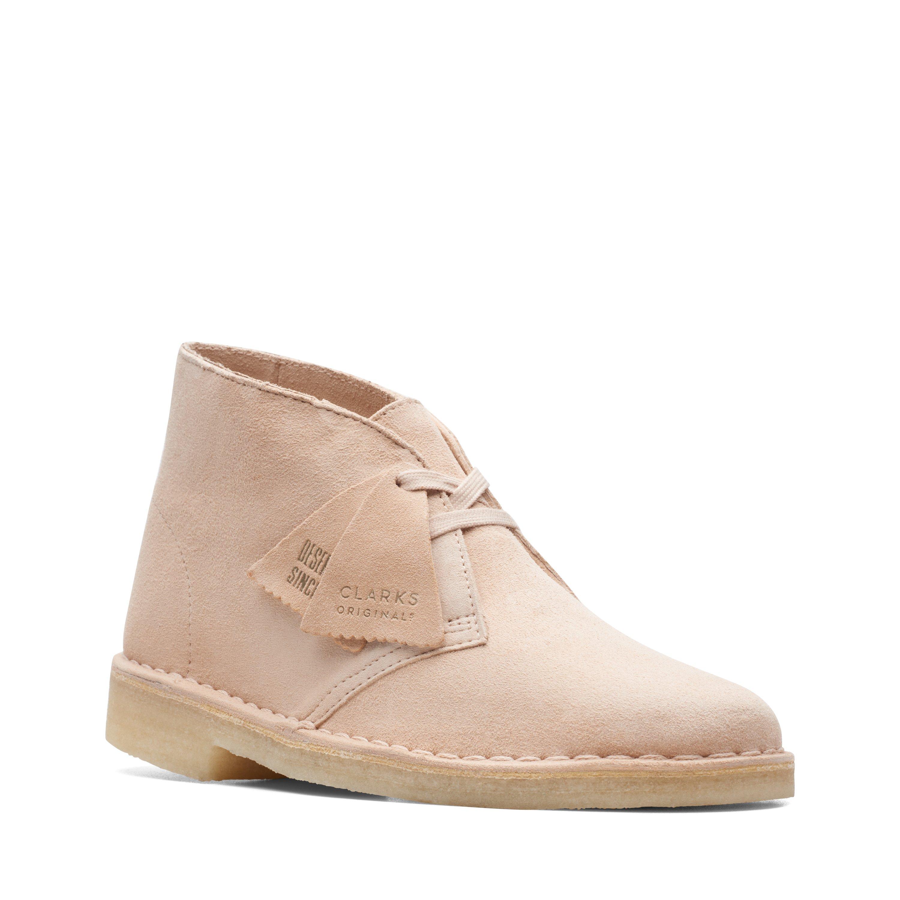 Women deals desert clarks