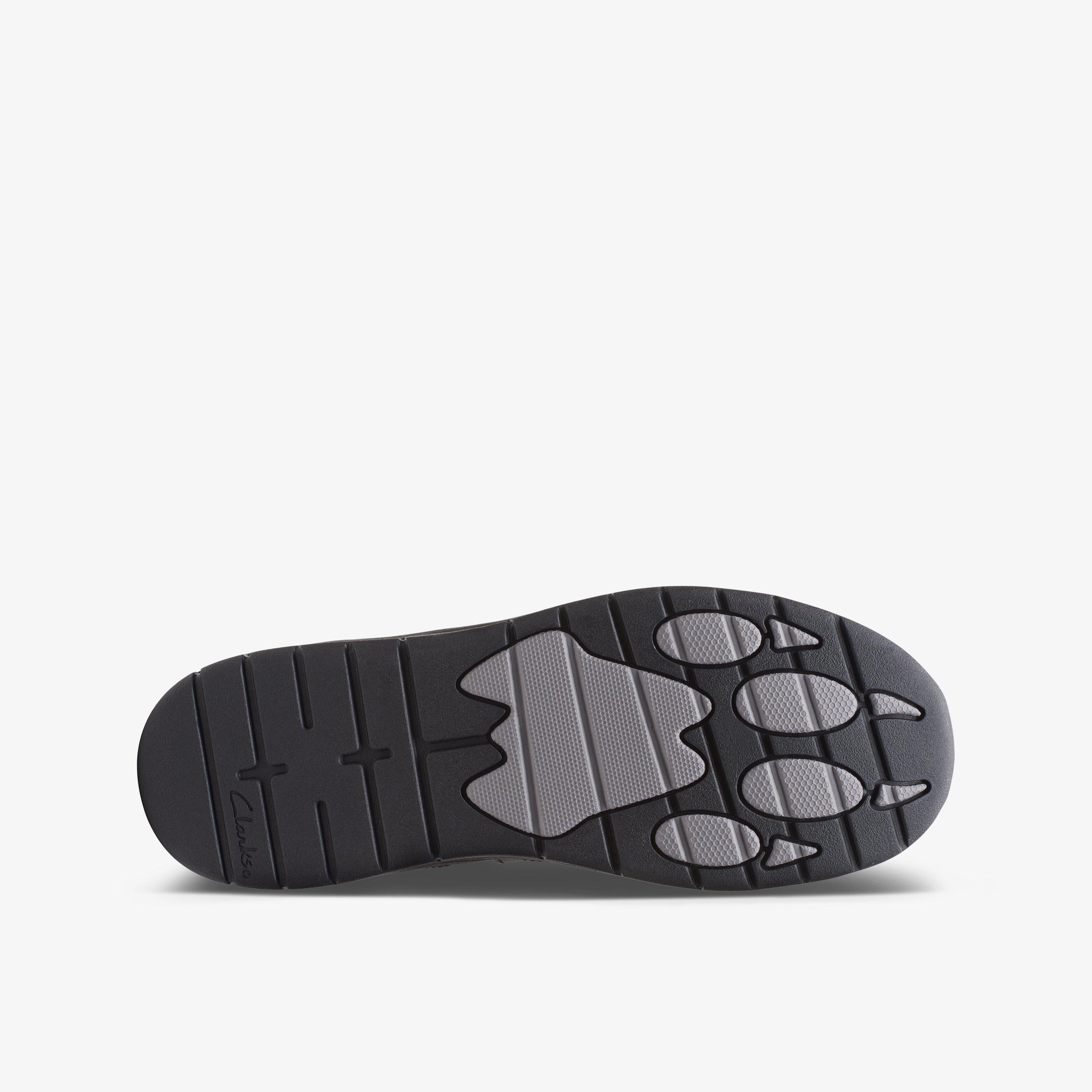 Clowder Sprint Older — Black