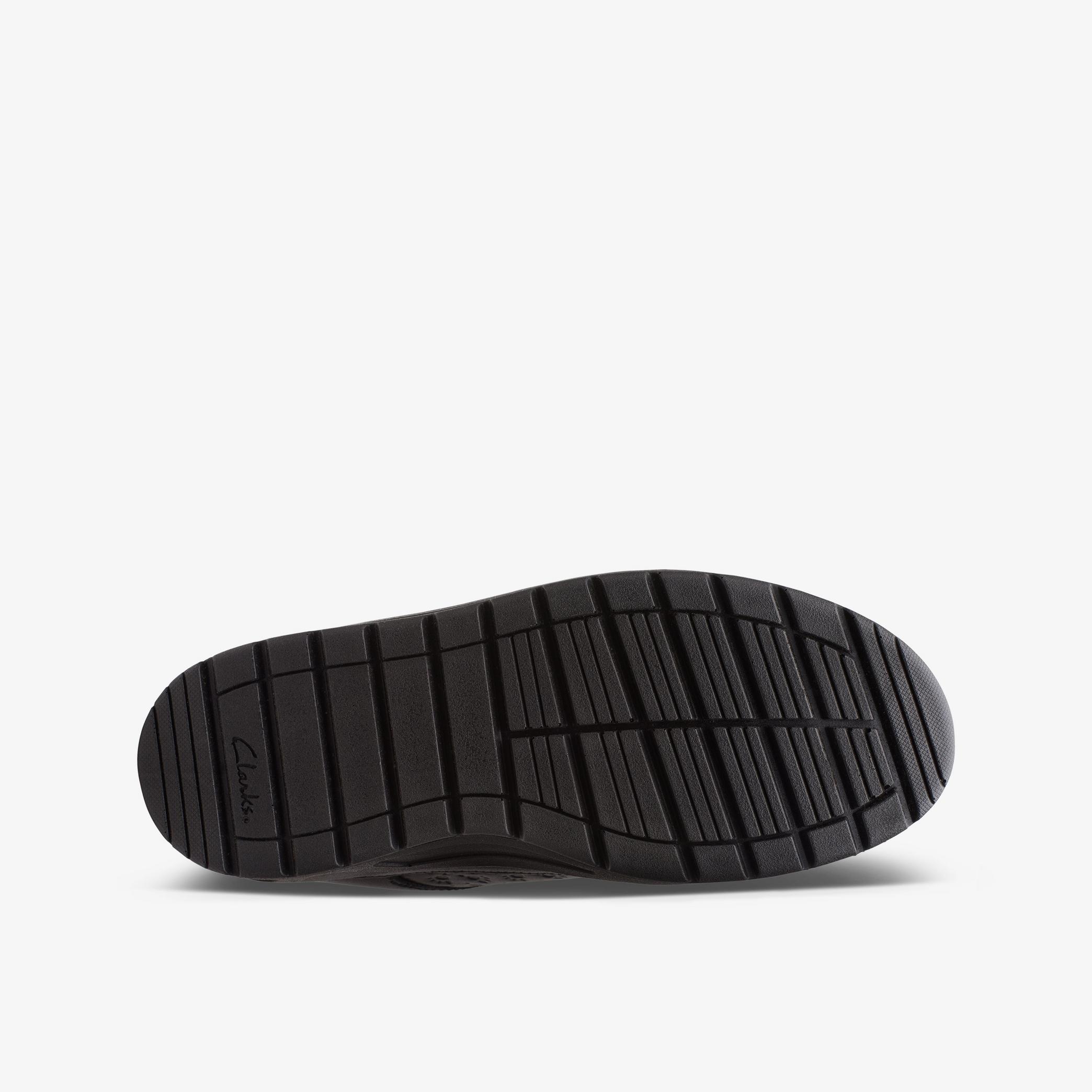 Boys Palmer Steggy Older Black Leather Shoes | Clarks UK